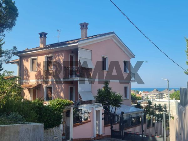 Porzione di villa Espansione Nord, Francavilla al Mare, CH Vendita - Foto 4