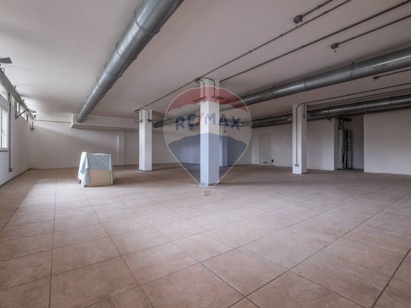 Locale Commerciale Lurano, BG Affitto