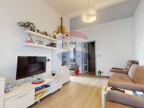 Appartamento Capezzano Pianore, Camaiore, LU Vendita