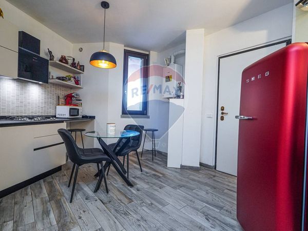 Appartamento Trezzano Rosa, MI Vendita