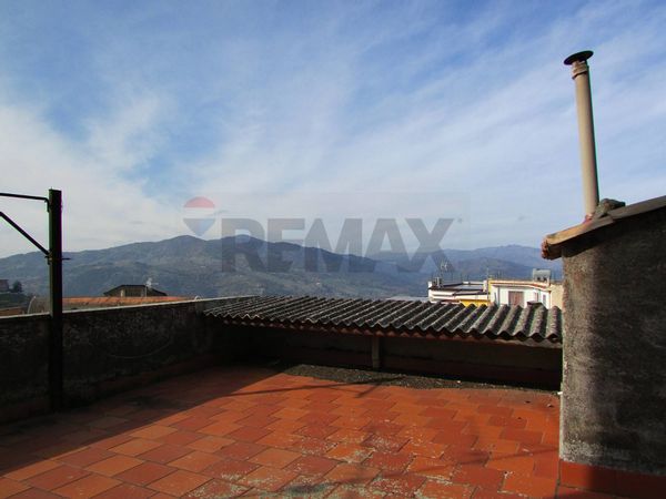 Casa Indipendente Bronte, CT Vendita