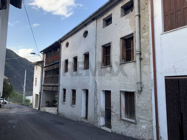 Casa Semindipendente Setteville, BL Vendita