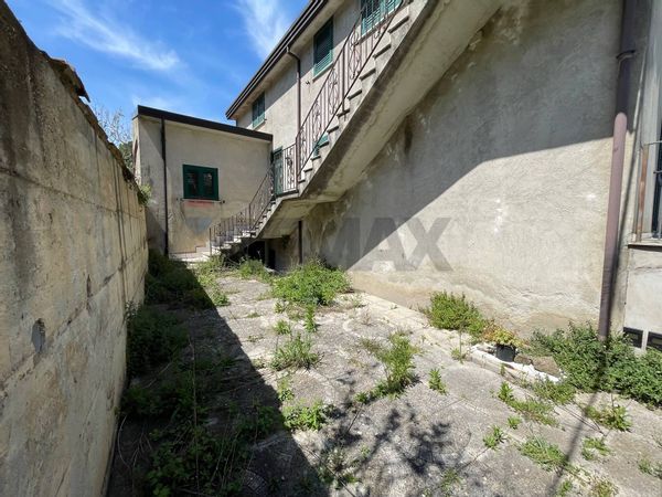 Casa Indipendente Solopaca, BN Vendita - Foto 2