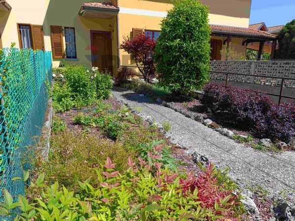 Villa a schiera Presezzo, BG Vendita