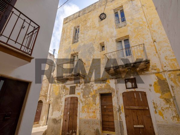 Casa Indipendente Mola di Bari, BA Vendita