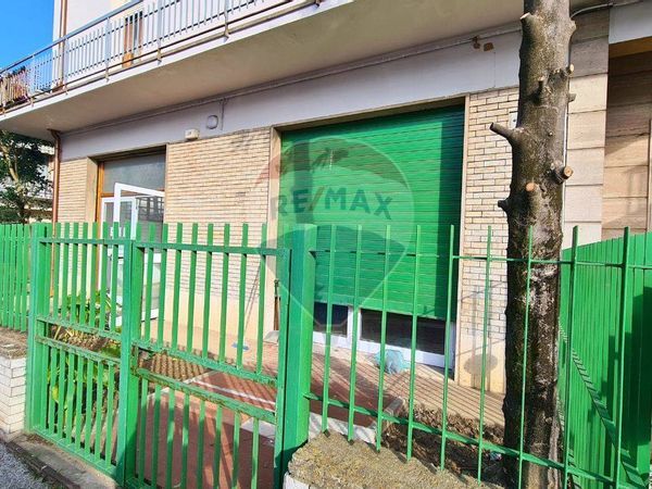 Laboratorio Santa Maria, Empoli, FI Affitto