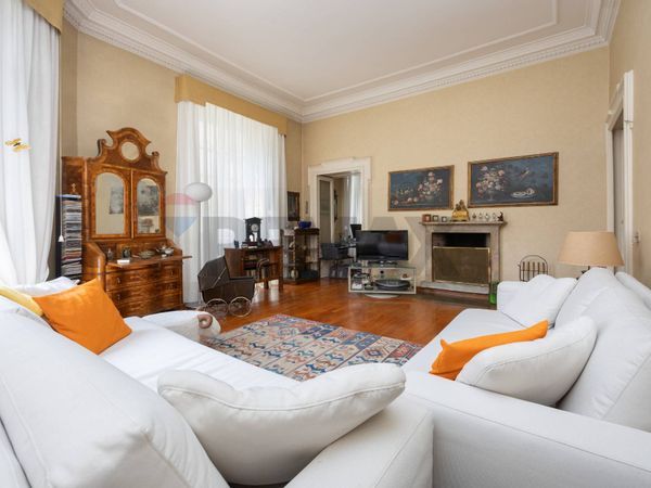 Appartamento Centro, Como, CO Vendita