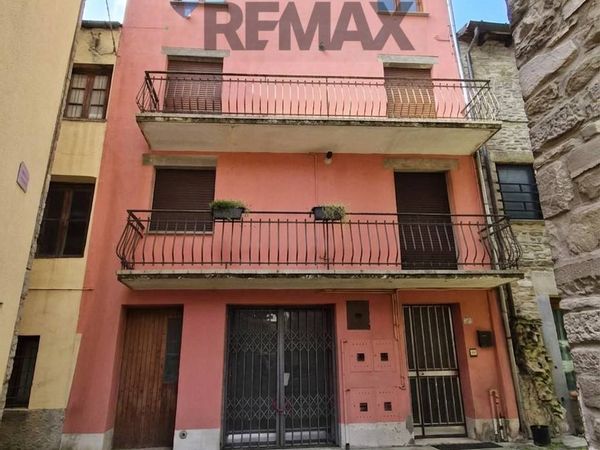 Appartamento Berceto, PR Vendita