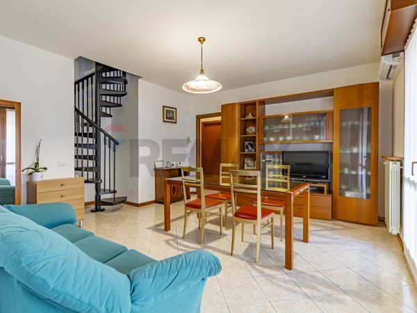 Appartamento Velate, Usmate Velate, MB Vendita