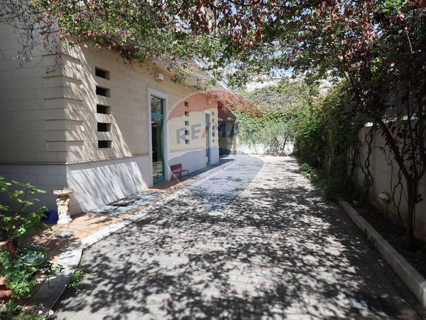 Locale Commerciale Periferia Nord, Matera, MT Vendita