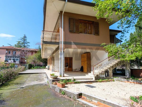 Villa singola Mascalucia, CT Vendita
