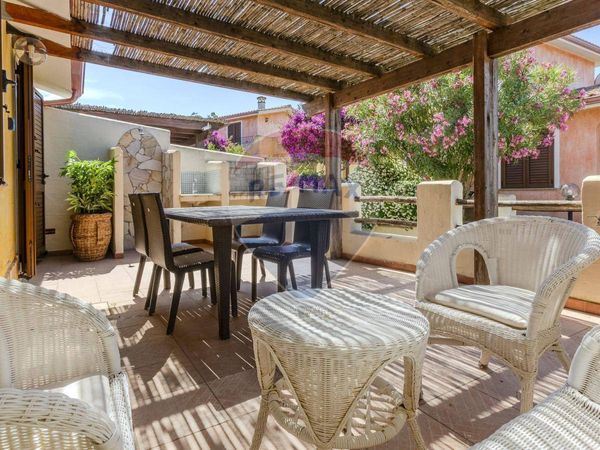 Villa o villino Sant'Anna Arresi, SU Vendita