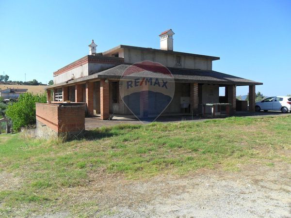 Villa singola Santa Caterina Villarmosa, CL Vendita