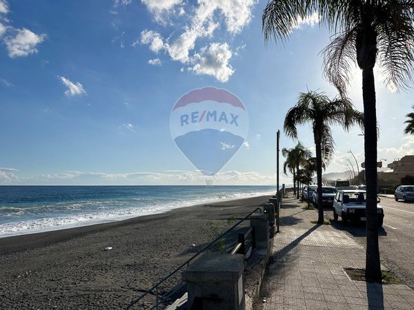 Appartamento Roccalumera, ME Vendita