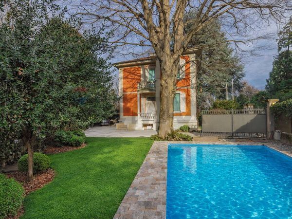 Villa singola Zona Ippodromo, Varese, VA Vendita