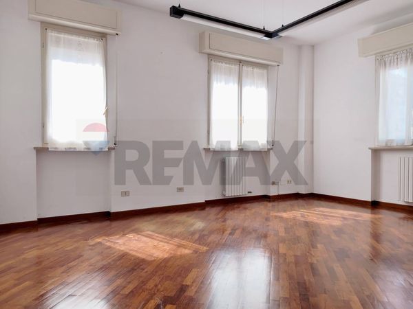 Ufficio Borgo Rodi, Ancona, AN Affitto - Foto 3