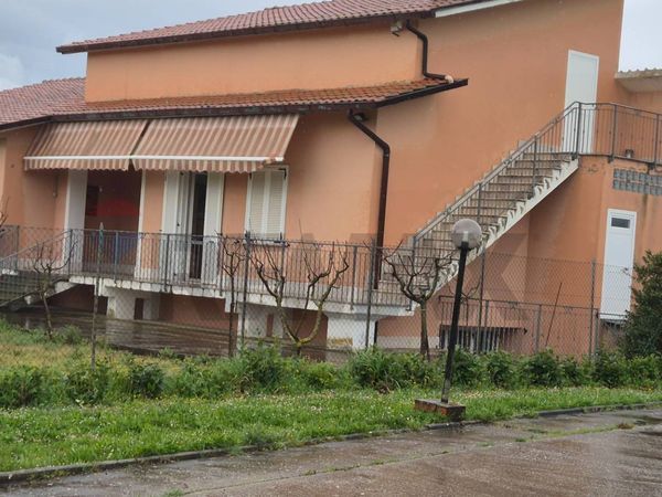 Villa singola Montecalvo Irpino, AV Vendita