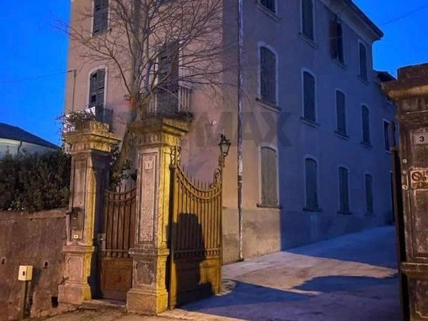 Residence Cavalcaselle, Castelnuovo del Garda, VR Vendita