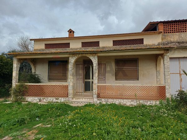 Villa singola Chiaramonte Gulfi, RG Vendita