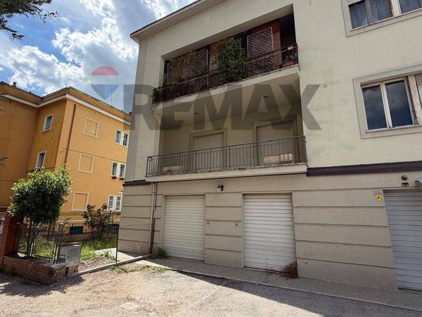 Casa Indipendente Zona Viale Roma, Foligno, PG Vendita - Foto 3