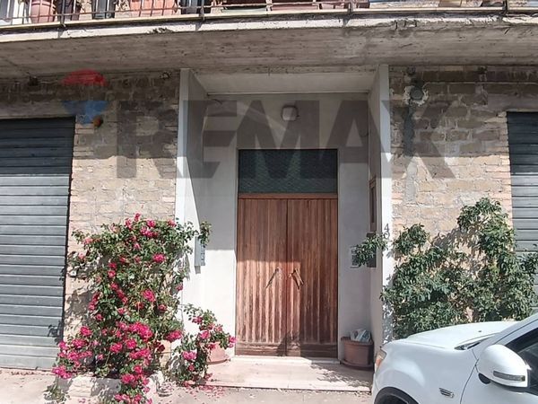 Appartamento Centro, Gualdo Tadino, PG Vendita - Foto 2