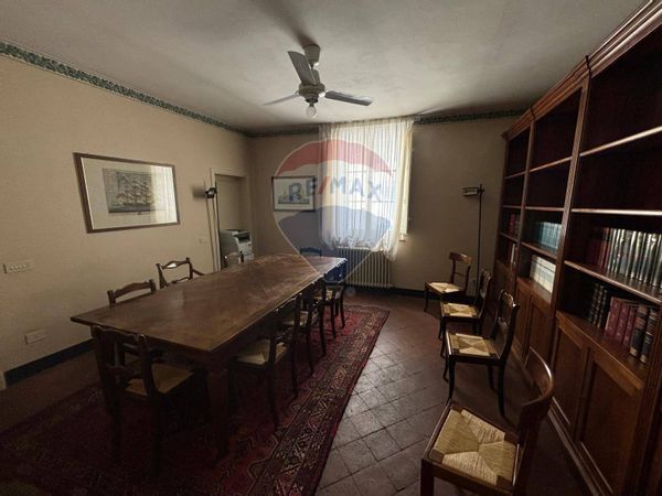 Ufficio Centro storico, Lucca, LU Affitto - Foto 2