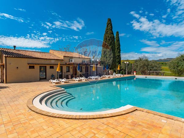 Agriturismo Caltagirone, CT Affitto