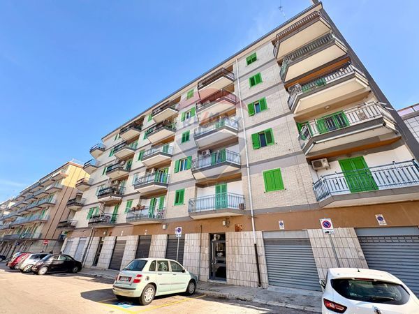 Appartamento Giovinazzo, BA Vendita