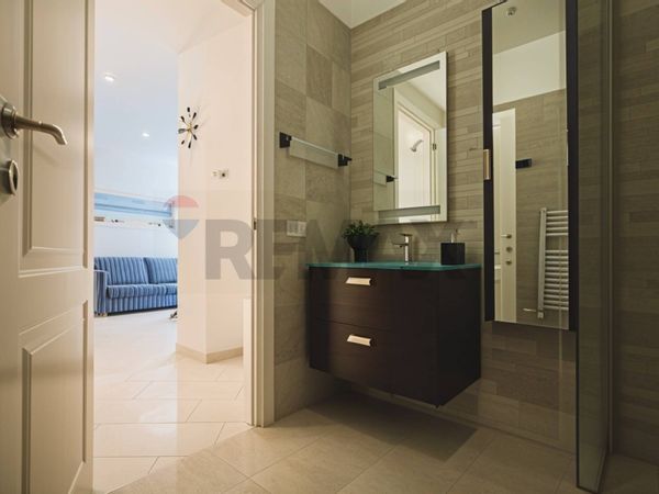 Appartamento Marina di Massa, Massa, MS Vendita - Foto 2