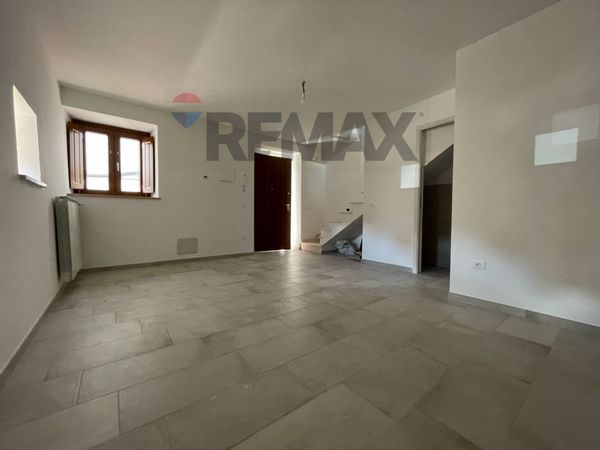 Casa Semindipendente Monticchio, L'Aquila, AQ Vendita - Foto 2