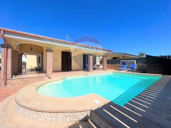 Villa o villino Villa Claudia, Anzio, RM Vendita
