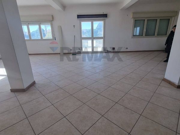 Locale Commerciale Augusta, SR Affitto - Foto 3