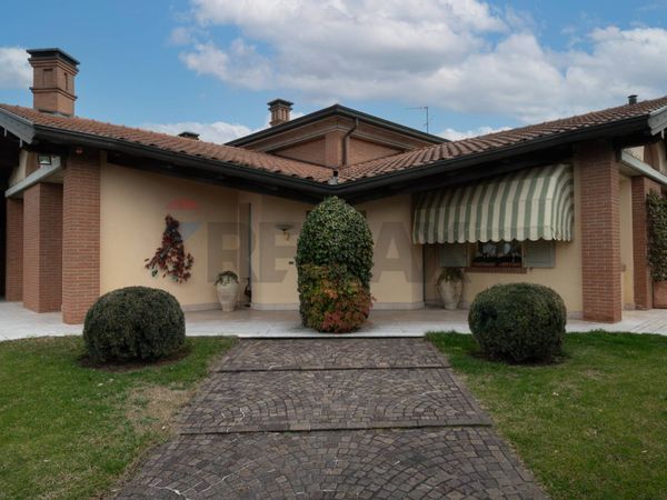 Villa singola Montauro, Salsomaggiore Terme, PR Vendita