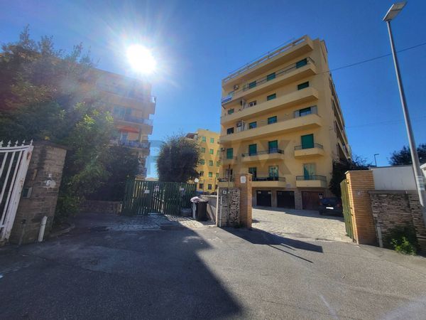 Appartamento Centro, Anzio, RM Vendita