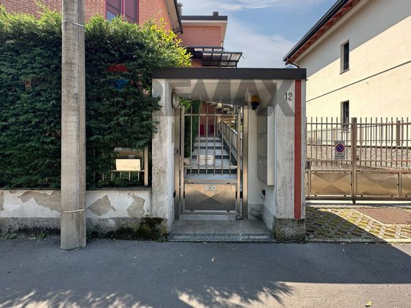 Appartamento Zona Cologno Centro, Cologno Monzese, MI Vendita - Foto 2