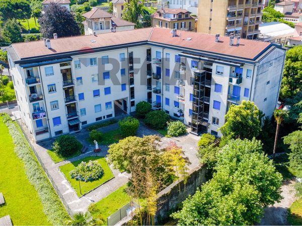 Appartamento Porto Valtravaglia, VA Vendita