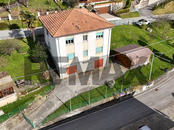 Casa Indipendente Casale, Albino, BG Vendita