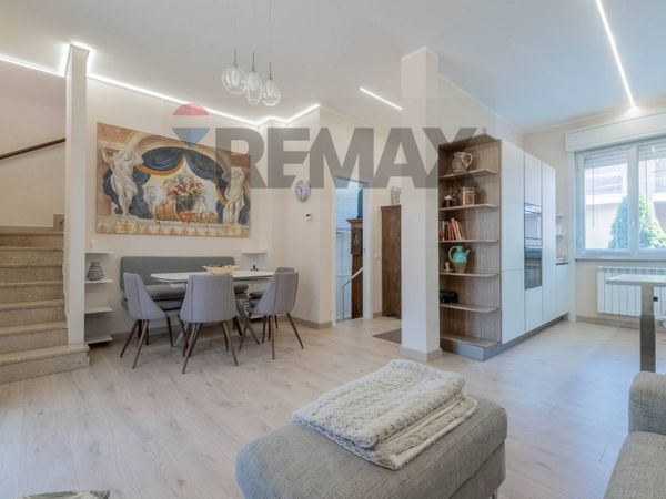 Villa a schiera Olgiate Olona, VA Vendita