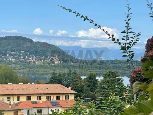 Nuove costruzioni Corgeno, Vergiate, VA Vendita