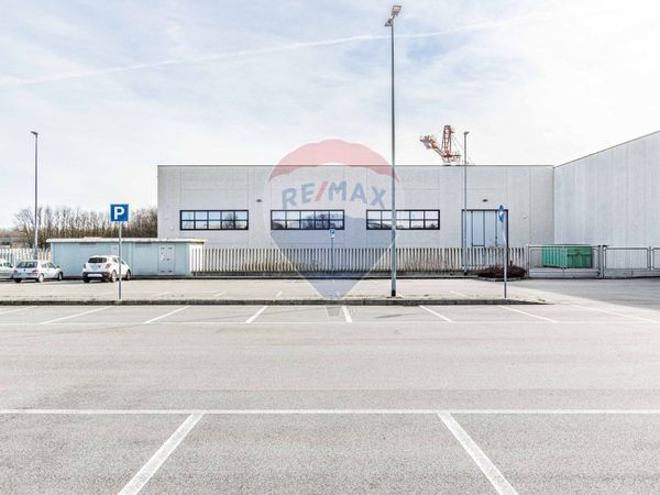 Capannone Industriale Magnago, MI Affitto