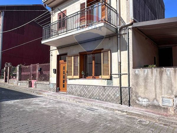 Casa Indipendente Randazzo, CT Vendita - Foto 2