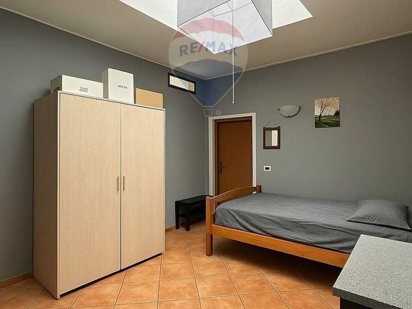 Casa Semindipendente Galliate, NO Vendita