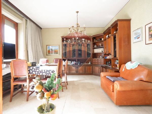 Appartamento Centro storico, Monza, MB Vendita