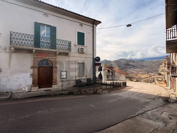 Appartamento Roccascalegna, CH Vendita