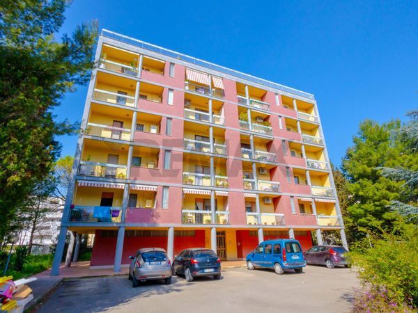 Appartamento Triggiano, BA Vendita