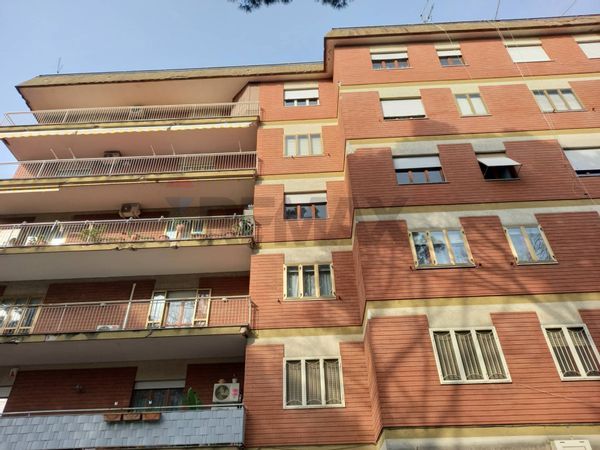 Appartamento Centro, Caserta, CE Vendita
