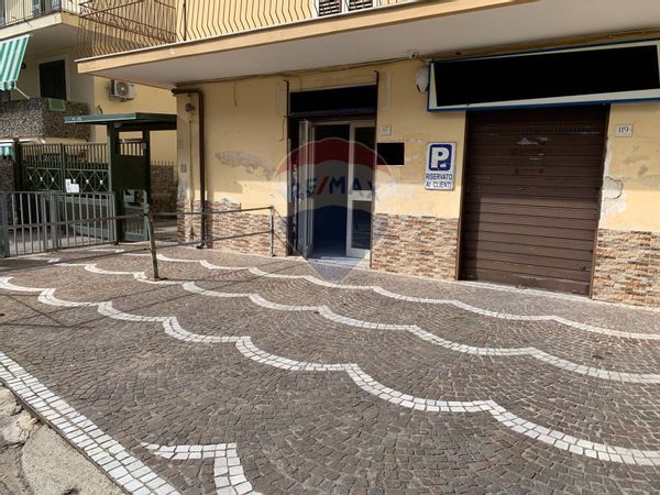 Locale Commerciale Puccianiello, Caserta, CE Affitto - Foto 3