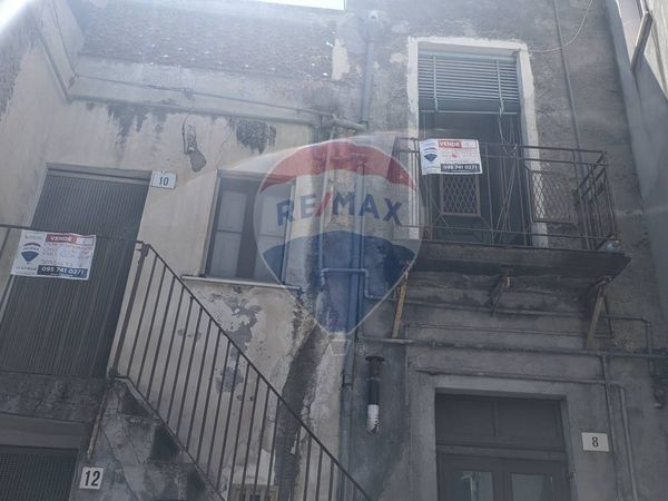 Casa Indipendente Bronte, CT Vendita