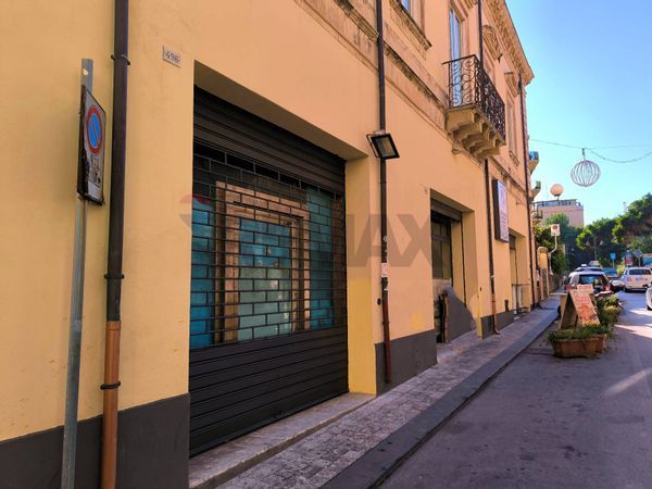 Locale Commerciale Giardini-Naxos, ME Affitto - Foto 2