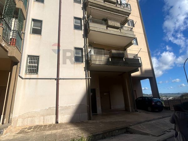 Appartamento Zona Alta, Caltanissetta, CL Vendita - Foto 2